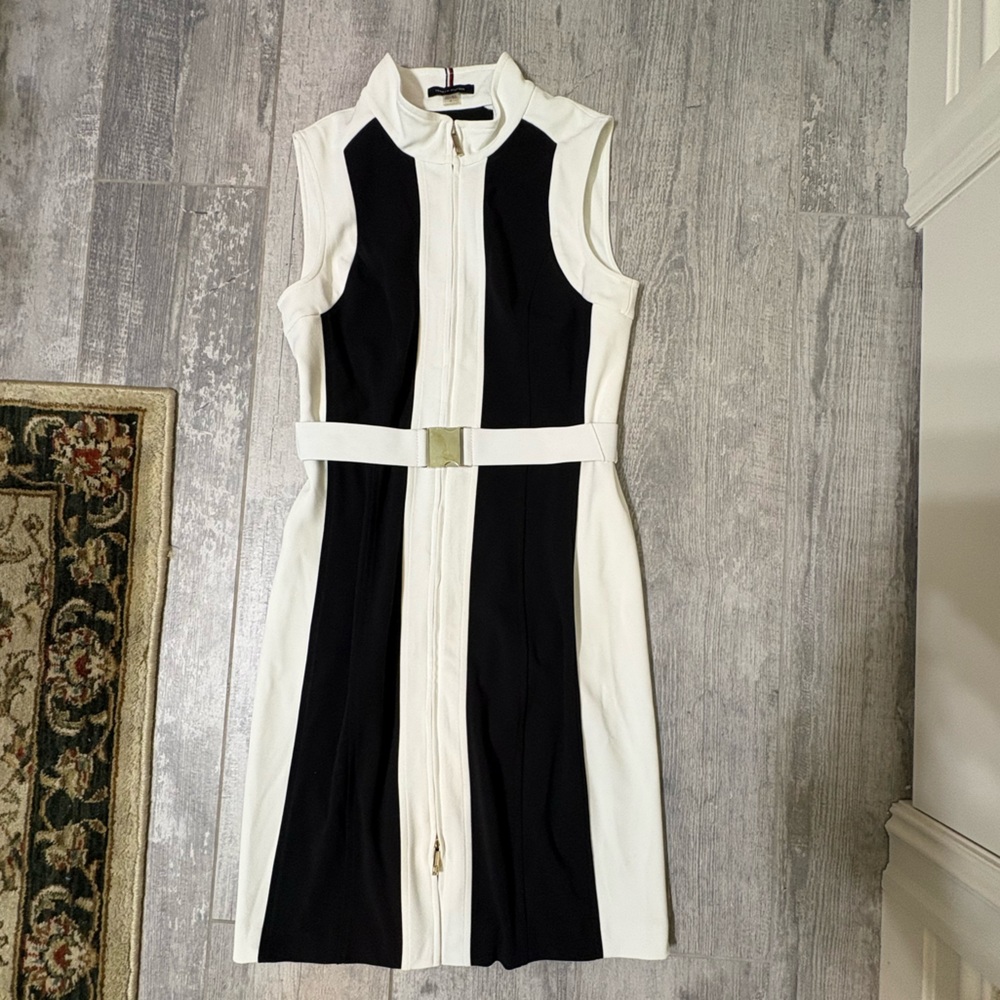 Tommy Hilfiger Elegant Black and White Sleeveless Bodycon Dress